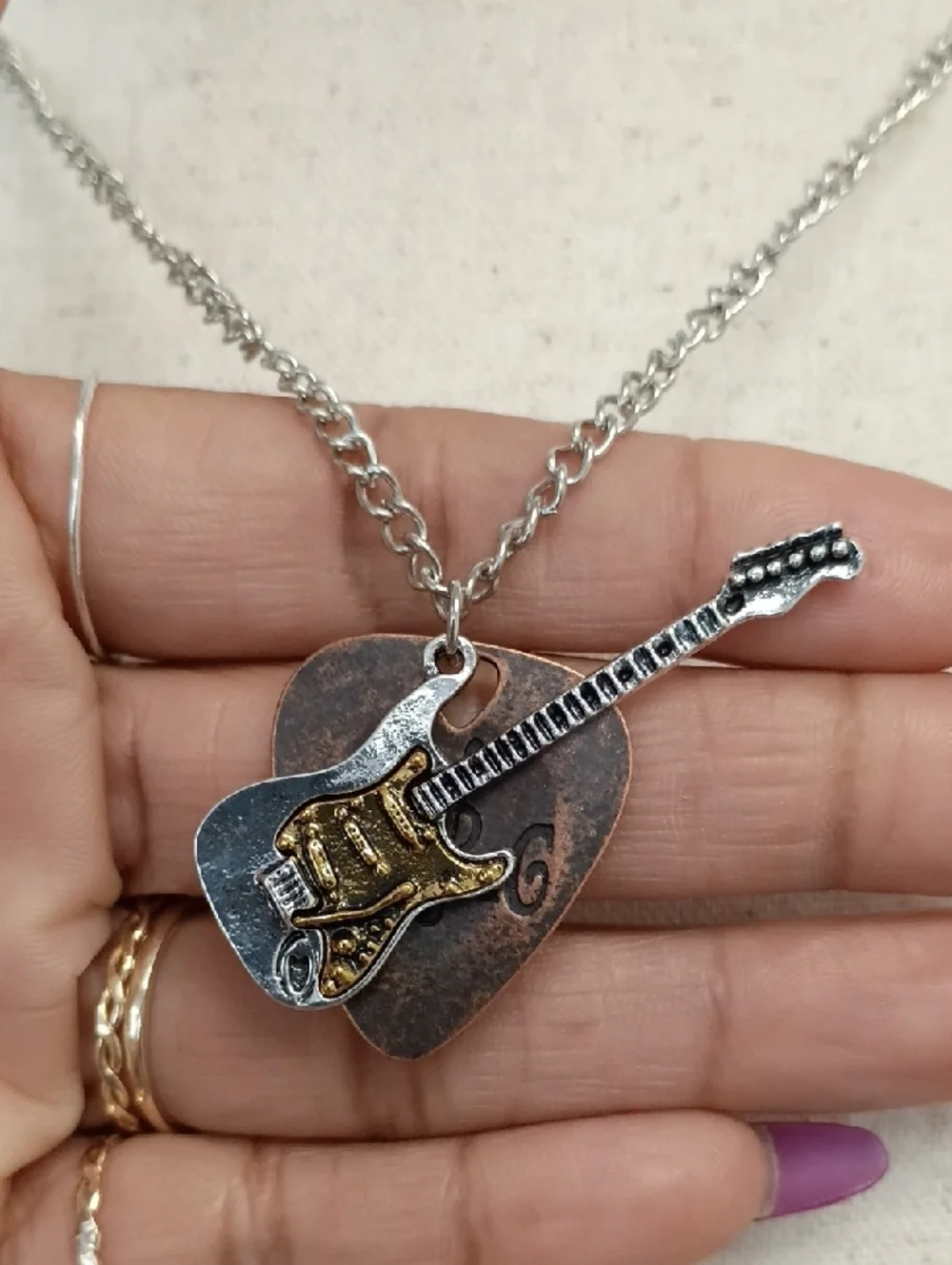 Guitar Heart Pendant Necklace Silver Gold Tone Music Charm Chain Y2K